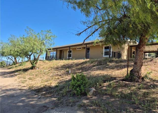 Property at 39644 Howard Rd, Anza, CA 92539, 4 beds, 2.5 baths