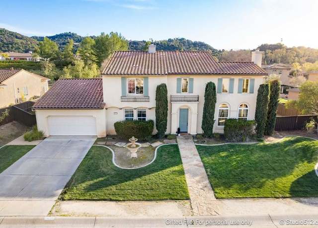 Property at 14215 Augusta Dr, Valley Center, CA 92082, 4 beds, 4.5 baths
