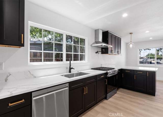 Property at 2152 E Avenue Q5, Palmdale, CA 93550, 4 beds, 2 baths
