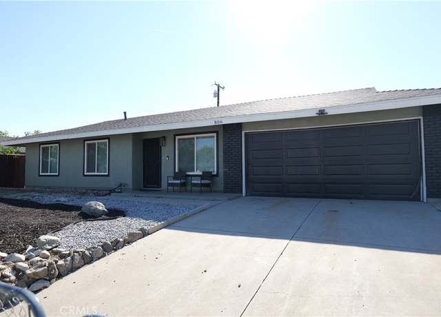 Property at 806 S Sandalwood Ave, Bloomington, CA 92316, 3 beds, 2 baths