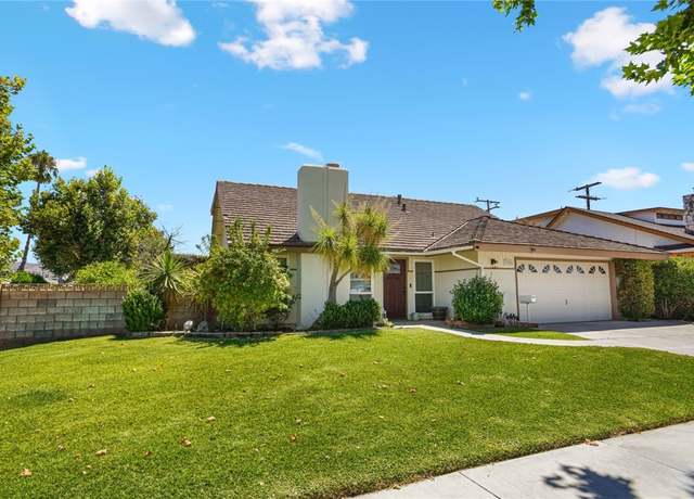 Property at 27556 Glasser Ave, Canyon Country, CA 91351, 4 beds, 2 baths