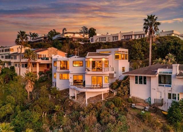 Property at 1425 Skyline Dr, Laguna Beach, CA 92651, 4 beds, 3.5 baths
