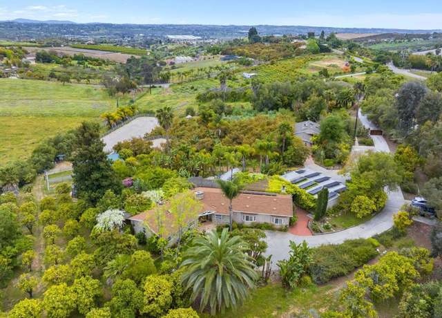 Property at 31619-21 Via Puerta Del Sol, Bonsall, CA 92003, 4 beds, 4 baths