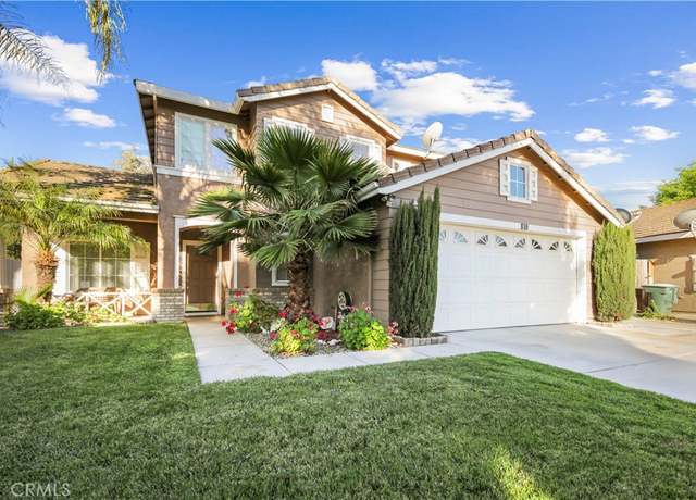 Property at 810 River Raft Ct, Modesto, CA 95351, 4 beds, 3 baths