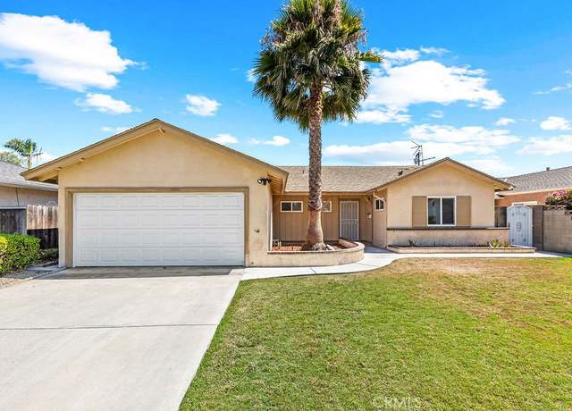 Property at 2828 W Westhaven Dr, Anaheim, CA 92804, 3 beds, 2 baths