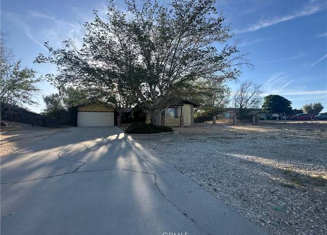 Property at 15811 Condor Rd, Victorville, CA 92394, 4 beds, 2 baths