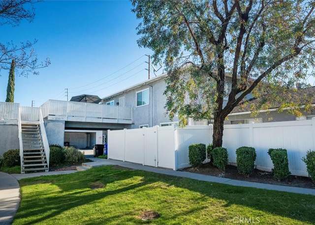 Property at 20707 Dot St, Saugus, CA 91350, 2 beds, 1 bath