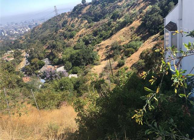 Property at 6908 W Cash Trl, Los Angeles, CA 90068