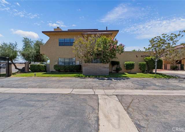 Property at 42821 15th St W #4, Lancaster, CA 93534, 3 beds, 2 baths