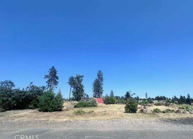 Property at 558 Crestwood Dr, Paradise, CA 95969