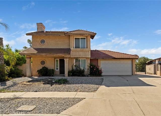 Property at 14881 Hawthorne Ave, Fontana, CA 92335, 4 beds, 3 baths