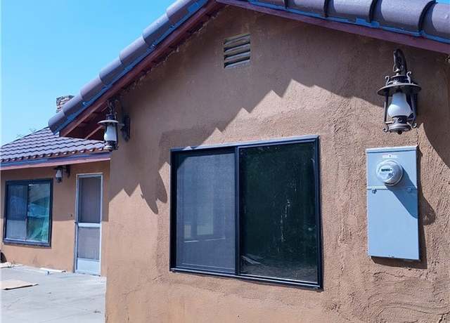 Property at 31482 Sierra Linda St, Yucaipa, CA 92399, 2 beds, 1 bath
