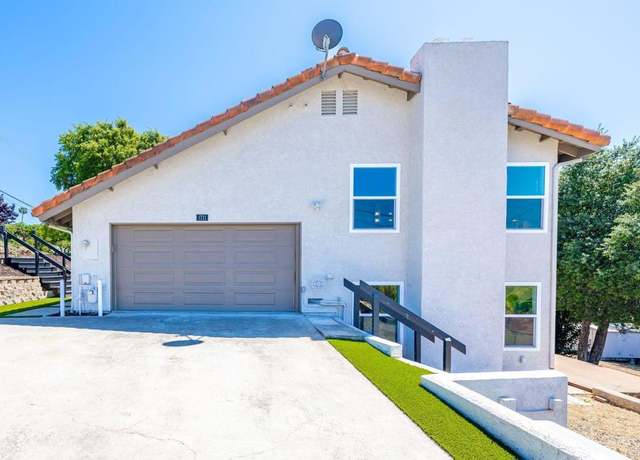 Property at 1711 Alhudson Dr, Escondido, CA 92029, 4 beds, 2.5 baths