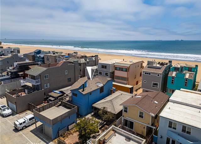 Property at 51-B Surfside Ave, Surfside, CA 90743, 2 beds, 2.5 baths