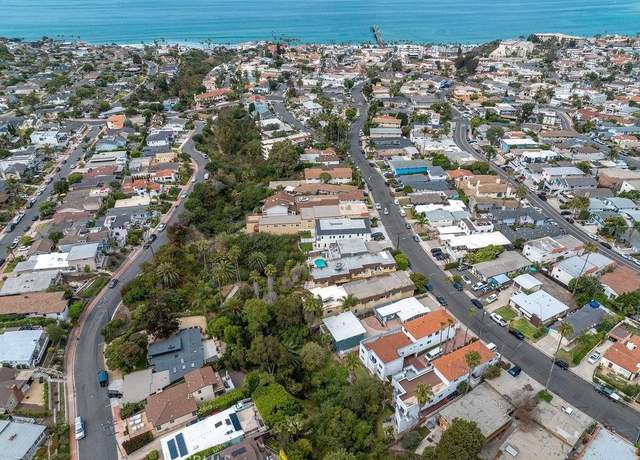Property at 221 Avenida Monterey, San Clemente, CA 92672, 4 beds, 4.5 baths
