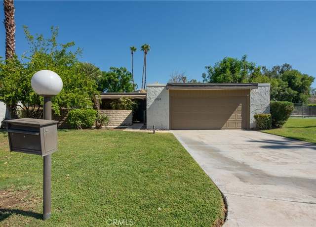 Property at 2224 Casitas Way, Palm Springs, CA 92264, 2 beds, 2 baths