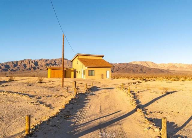 Property at 83874 Valle Vista Rd, 29 Palms, CA 92277, 2 beds, 2 baths