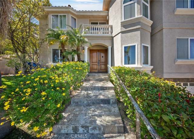 Property at 24845 Bella Vista Dr, Newhall, CA 91321, 7 beds, 6 baths