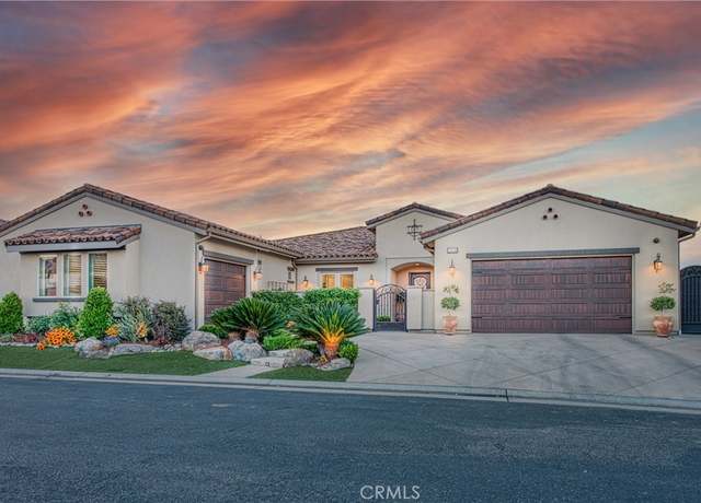 Property at 2480 E Course View Way, Fresno, CA 93730, 4 beds, 3.5 baths