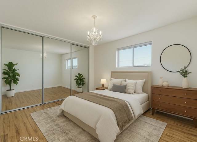 Property at 4358 Mammoth Ave #14, Sherman Oaks, CA 91423, 2 beds, 2 baths