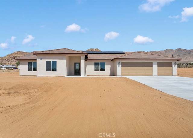 Property at 24925 Running Breeze Rd, Apple Valley, CA 92307, 4 beds, 2.5 baths