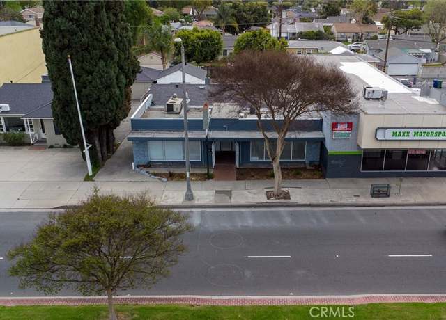 Property at 14430 Whittier Blvd, Whittier, CA 90605, 2 beds, 4 baths