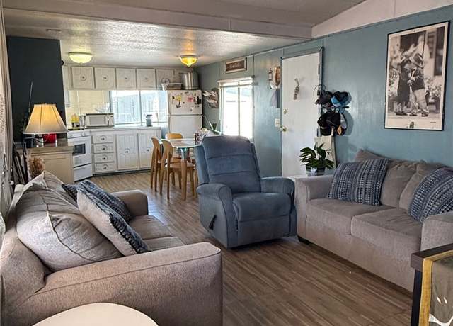 Property at 17333 Valley Blvd Unit 15E, Fontana, CA 92335, 2 beds, 1 bath