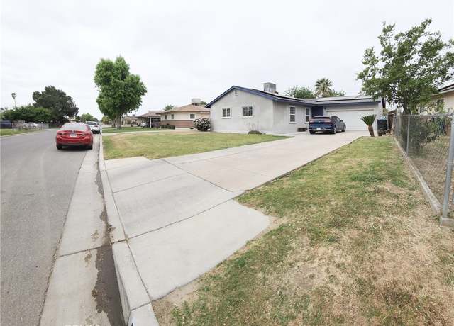 Property at 2709 Laurel Dr, Bakersfield, CA 93304, 3 beds, 1 bath