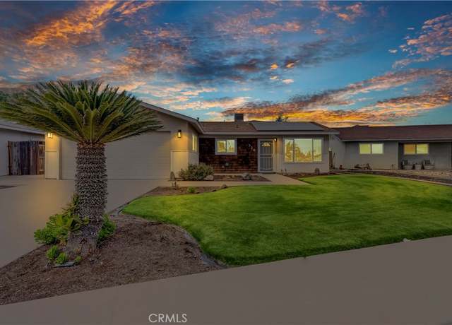 Property at 328 E Sherwood Dr, Hanford, CA 93230, 3 beds, 2 baths