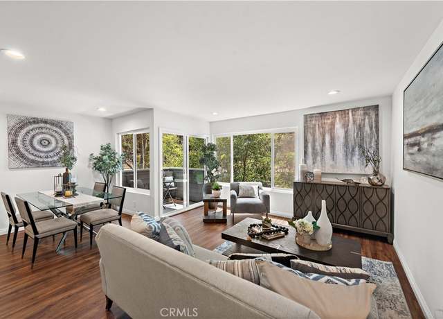Property at 22261 Vista Verde Dr, Lake Forest, CA 92630, 2 beds, 2.5 baths