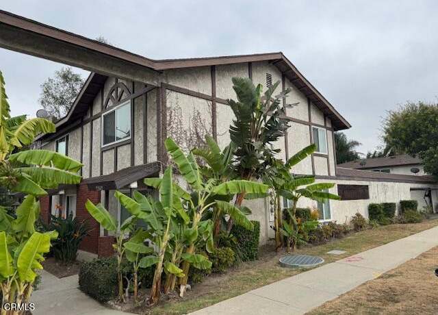 Property at 22842 S Van Deene Ave, Torrance, CA 90502, 2 beds, 2.5 baths