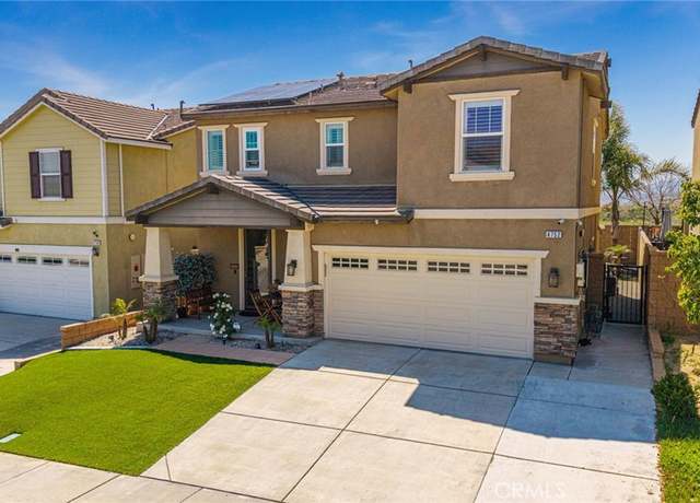 Property at 4752 Casillas Way, Fontana, CA 92336, 3 beds, 2.5 baths