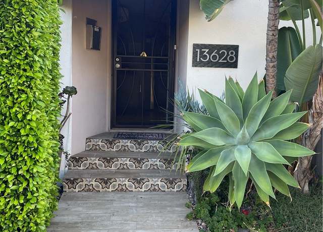 Property at 13628 S Mariposa Ave, Gardena, CA 90247, 2 beds, 2 baths