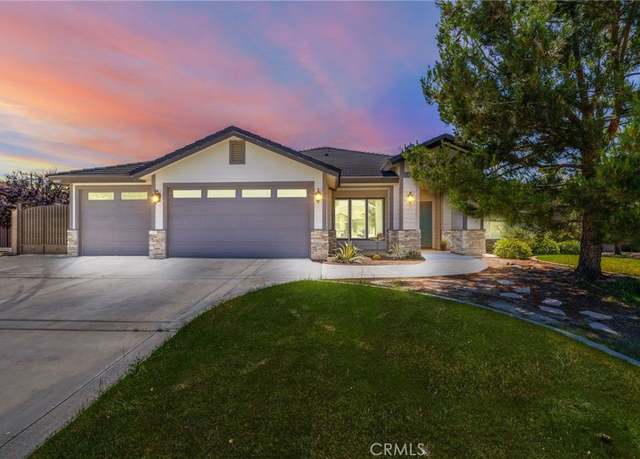 Property at 14507 Evadell Ct, Bakersfield, CA 93314, 5 beds, 2.5 baths