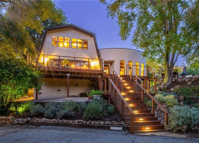 Property at 25813 Dark Creek Rd, Calabasas, CA 91302, 3 beds, 2 baths