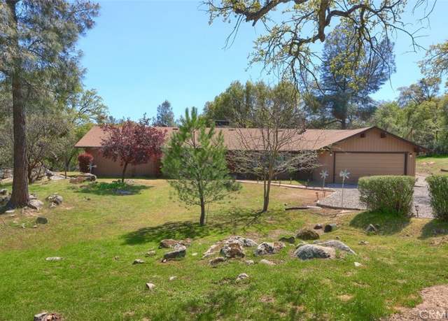 Property at 44410 Quail Ct, Coarsegold, CA 93614, 3 beds, 2 baths