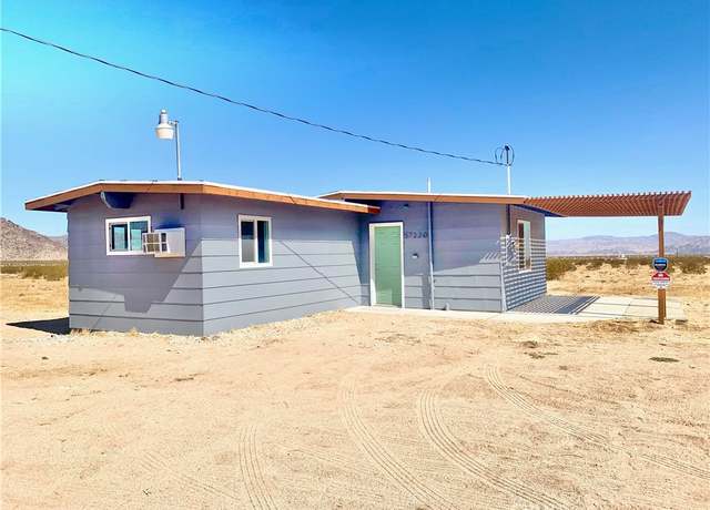 Property at 57220 Mikiska Blvd, Landers, CA 92285, 1 bed, 1 bath