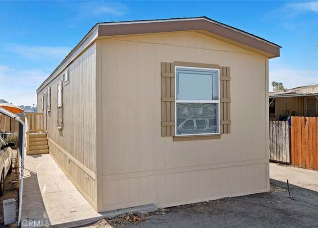 Property at 1719 W Olive Ave W #37, Fresno, CA 93728, 3 beds, 2 baths