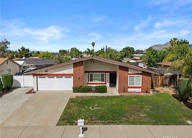Property at 12705 Foreman Ave, Moreno Valley, CA 92553, 4 beds, 2 baths