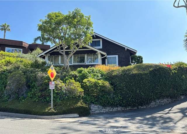 Property at 625 High Dr, Laguna Beach, CA 92651, 1 bed, 2 baths