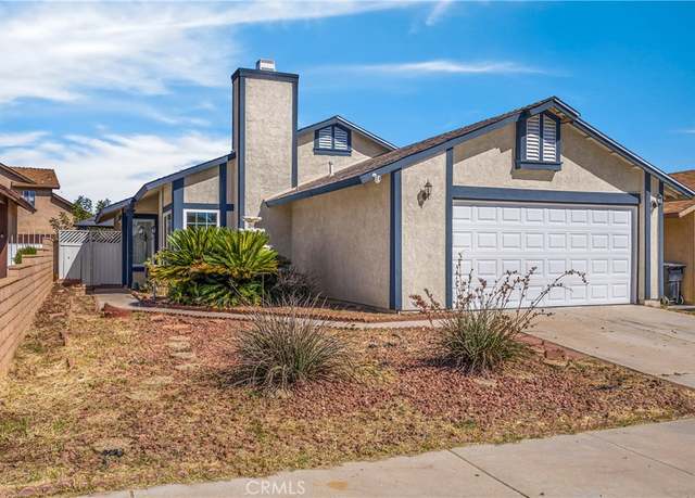 Property at 13788 Angeles Dr, Victorville, CA 92392, 3 beds, 2 baths