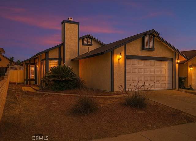 Property at 13788 Angeles Dr, Victorville, CA 92392, 3 beds, 2 baths