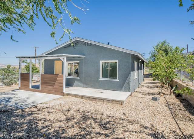 Photo of 15475 3rd St, Victorville, CA 92395