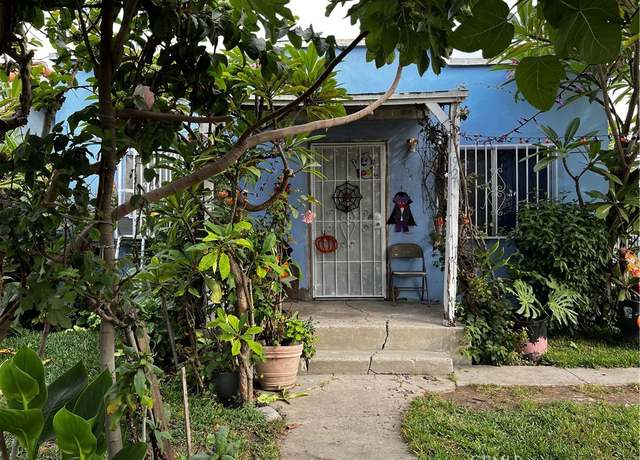 Property at 921 E Pine St, Compton, CA 90221, 2 beds, 1 bath