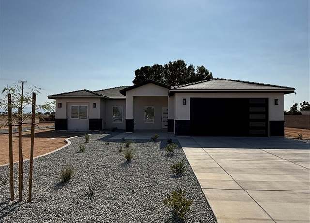 Property at 10561 Mohawk, Apple Valley, CA 92308, 3 beds, 2 baths