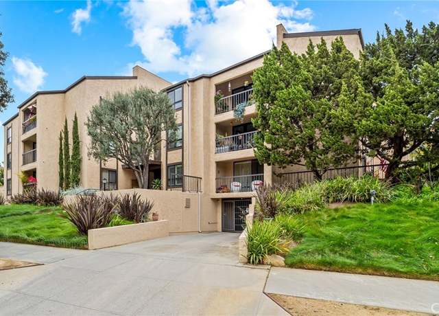 Property at 170 N Grand Ave #103, Pasadena, CA 91103, 2 beds, 2 baths