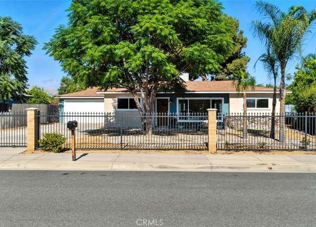 Property at 7687 Central Ave, Highland, CA 92346, 4 beds, 2 baths