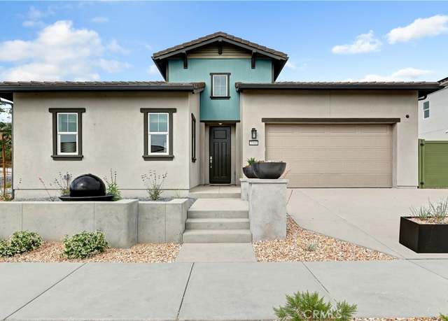 Property at 17148 Kent St, Hesperia, CA 92345, 3 beds, 2.5 baths