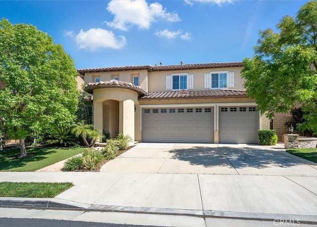Property at 19728 Ellis Henry Ct, Newhall, CA 91321, 5 beds, 3 baths
