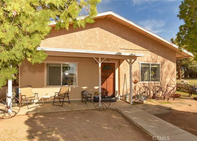 Property at 9425 Buena Vista St, Apple Valley, CA 92308, 5 beds, 3 baths